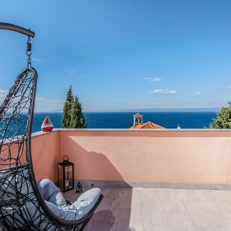 Nice Apartment In Stara Baska With Kitchen ภายนอก รูปภาพ